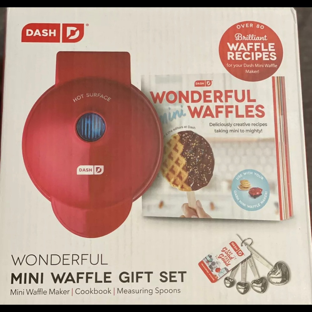 Dash Wonderful Mini Waffle Gift Set Red, Cook Book, And Measuring Spoons.